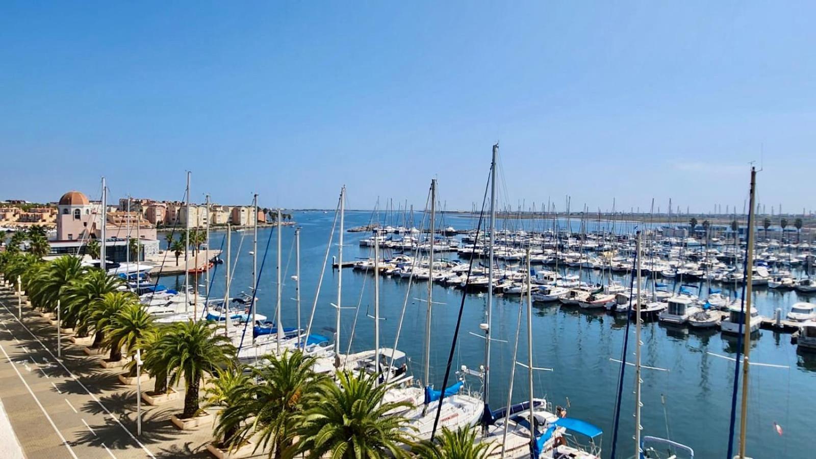 - L'Horizon Bleu - Cocon Romantique Avec Vue Mer Panoramique Gruissan Bagian luar foto